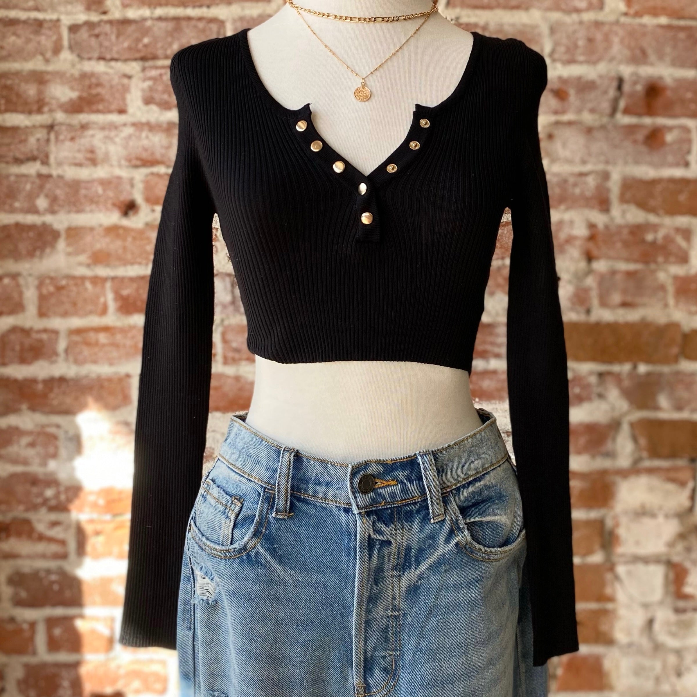 Ayla Cropped Sweater Black