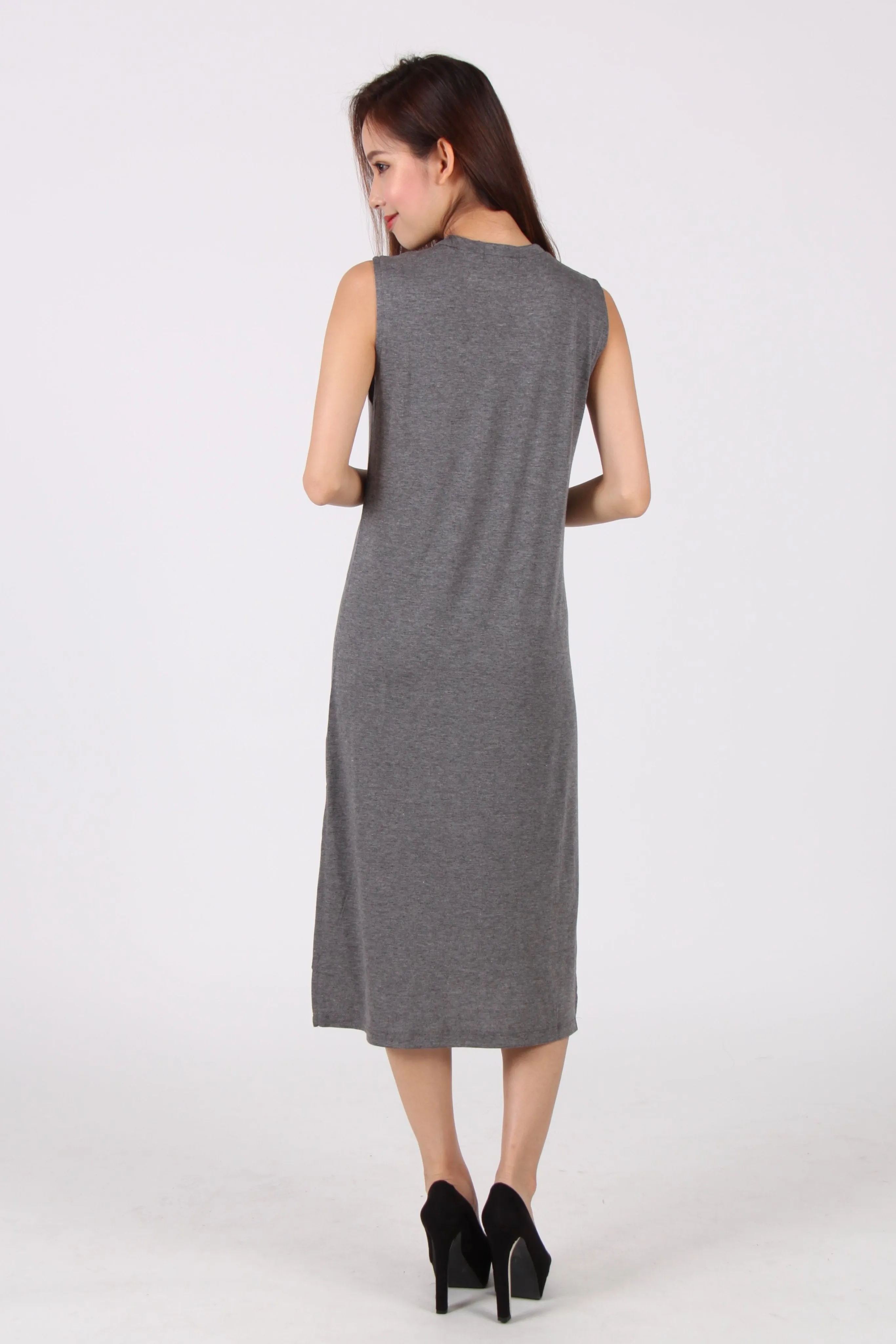 Basic Sleeveless Side Slit Midi Dress in Dark Grey