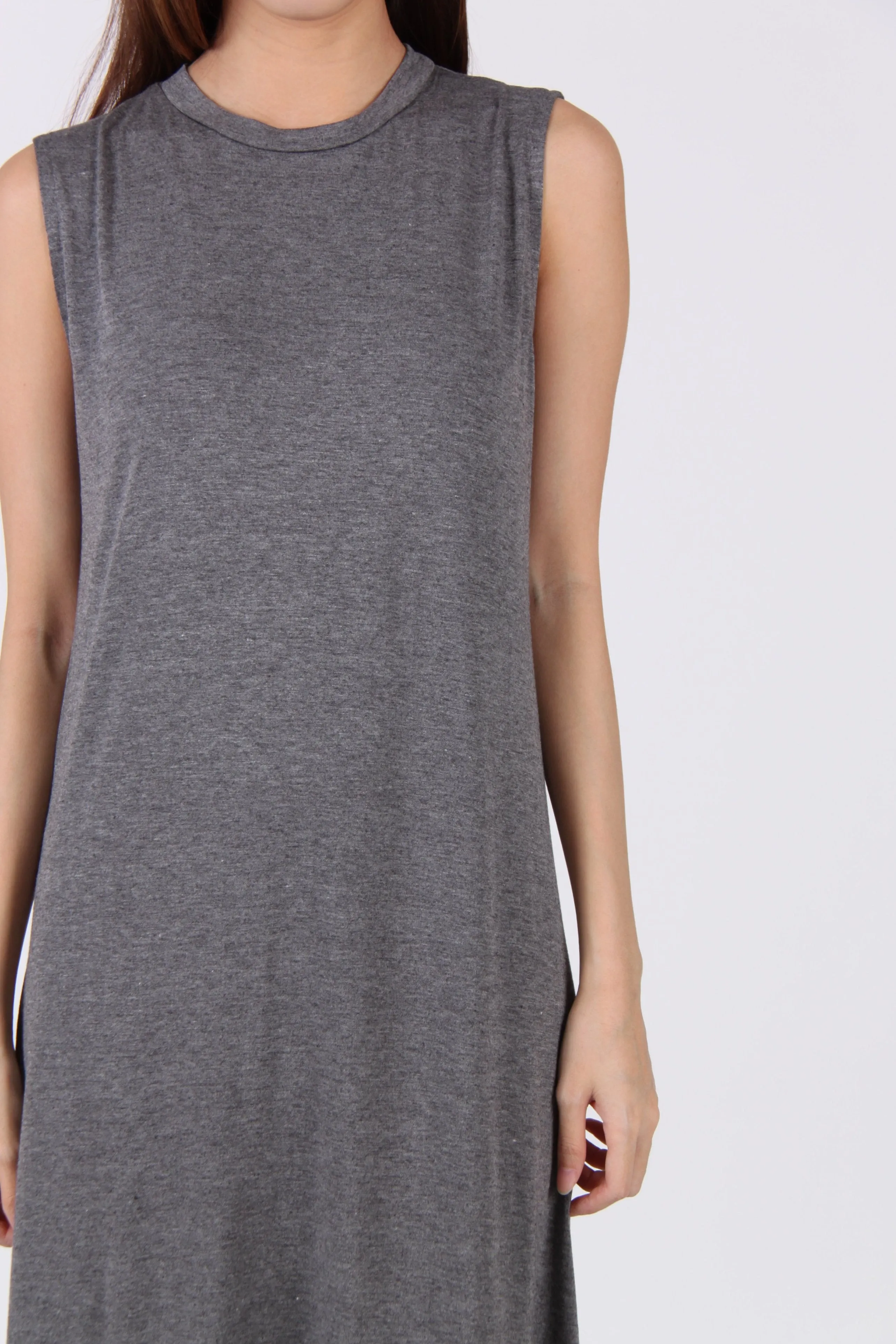 Basic Sleeveless Side Slit Midi Dress in Dark Grey