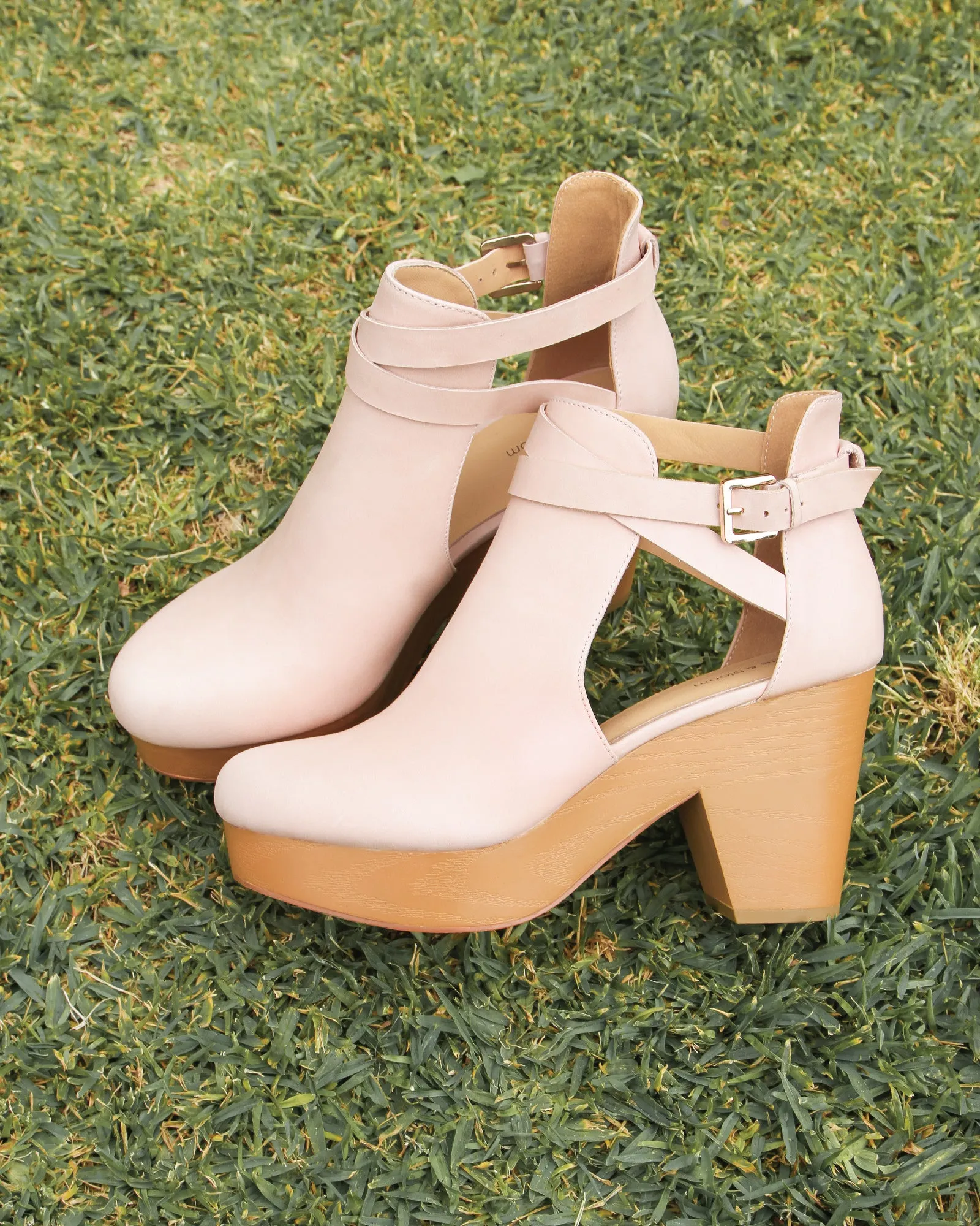 Fearless Clog Ankle Boot - Blush