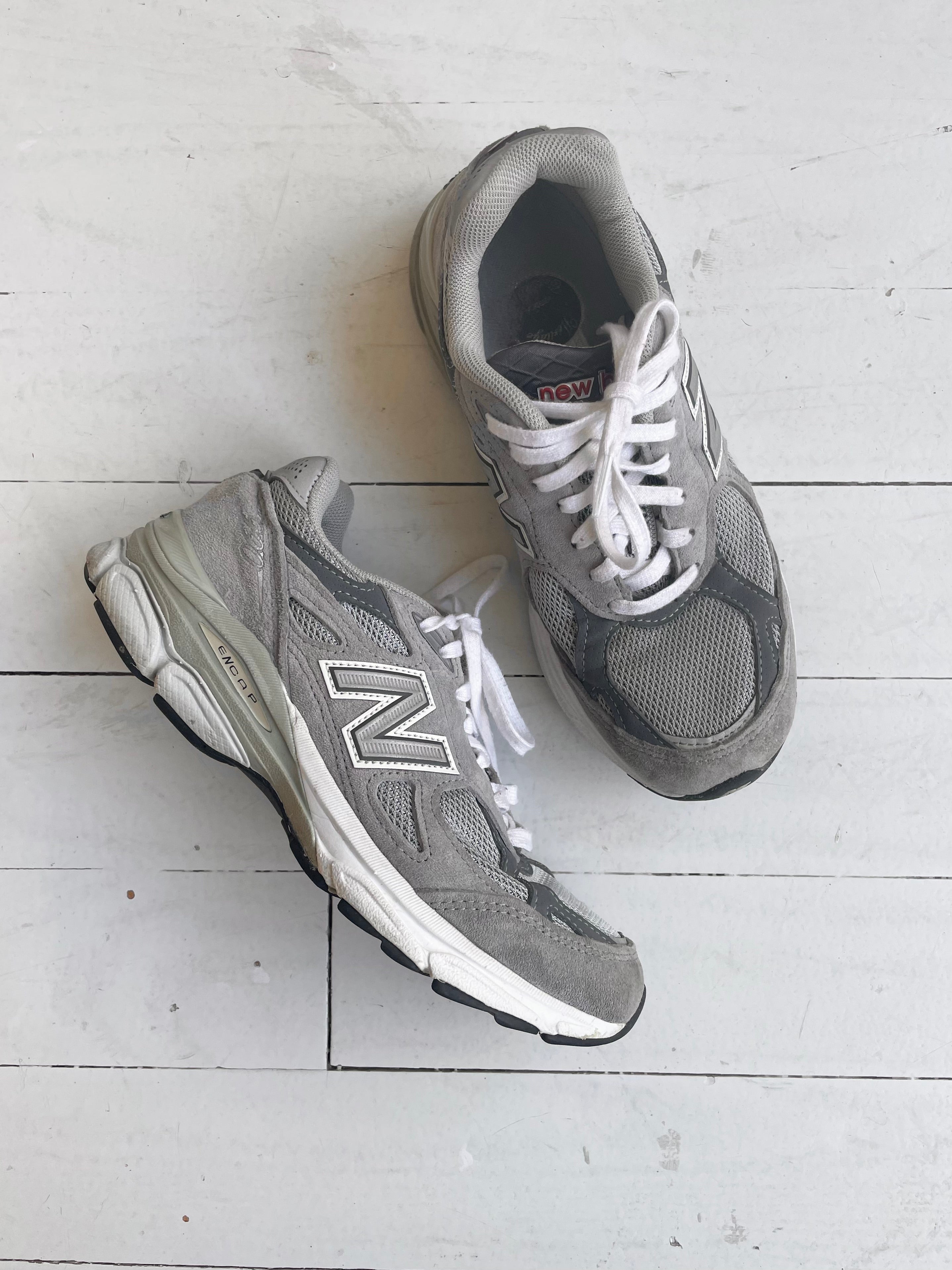 New Balance 990v3 Shoes