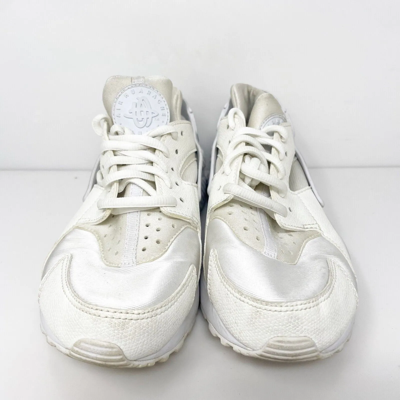 Nike Womens Air Huarache Run 634835-108 White Running Shoes Sneakers Size 6