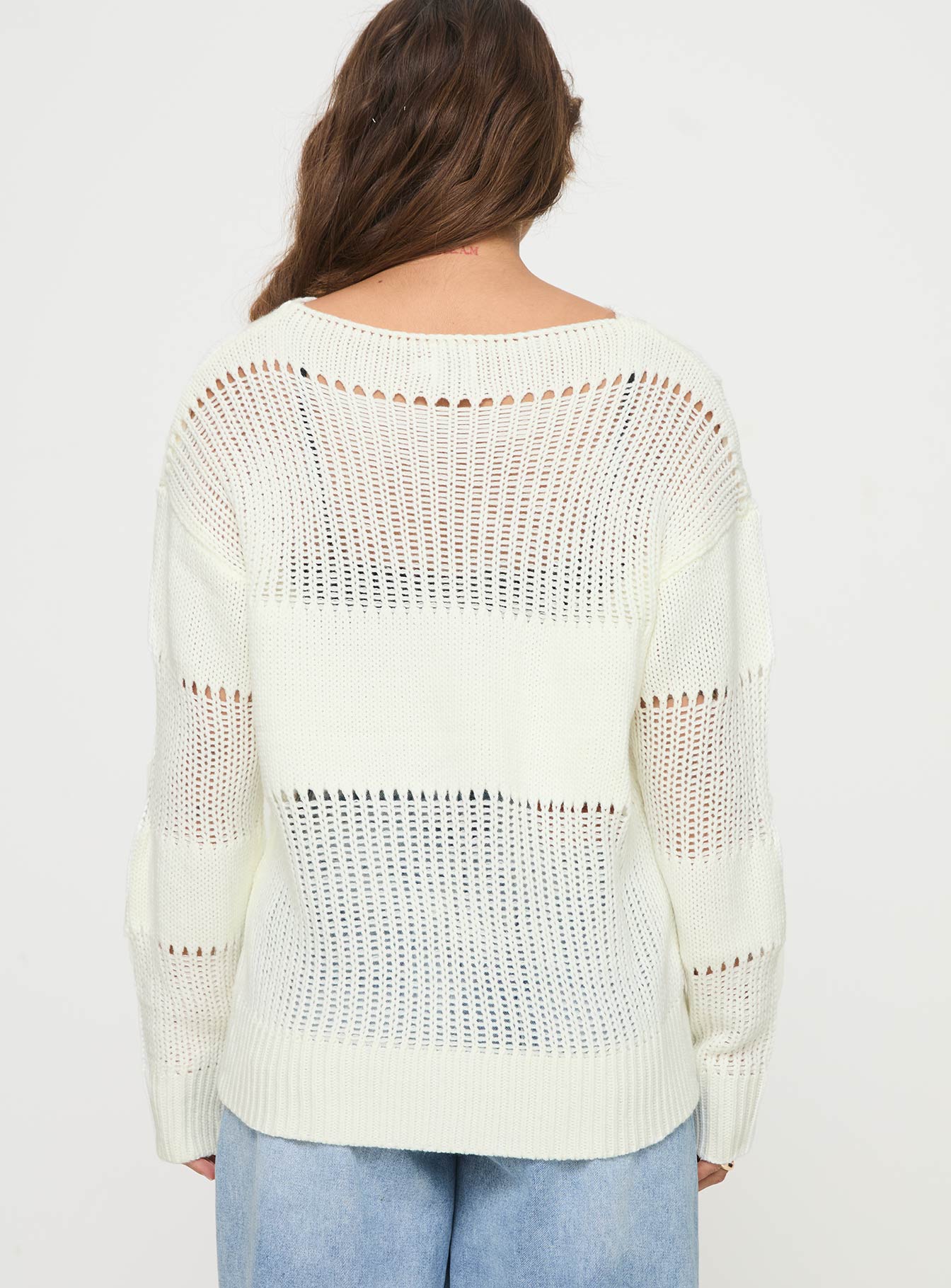 Throw On Sweater Cream