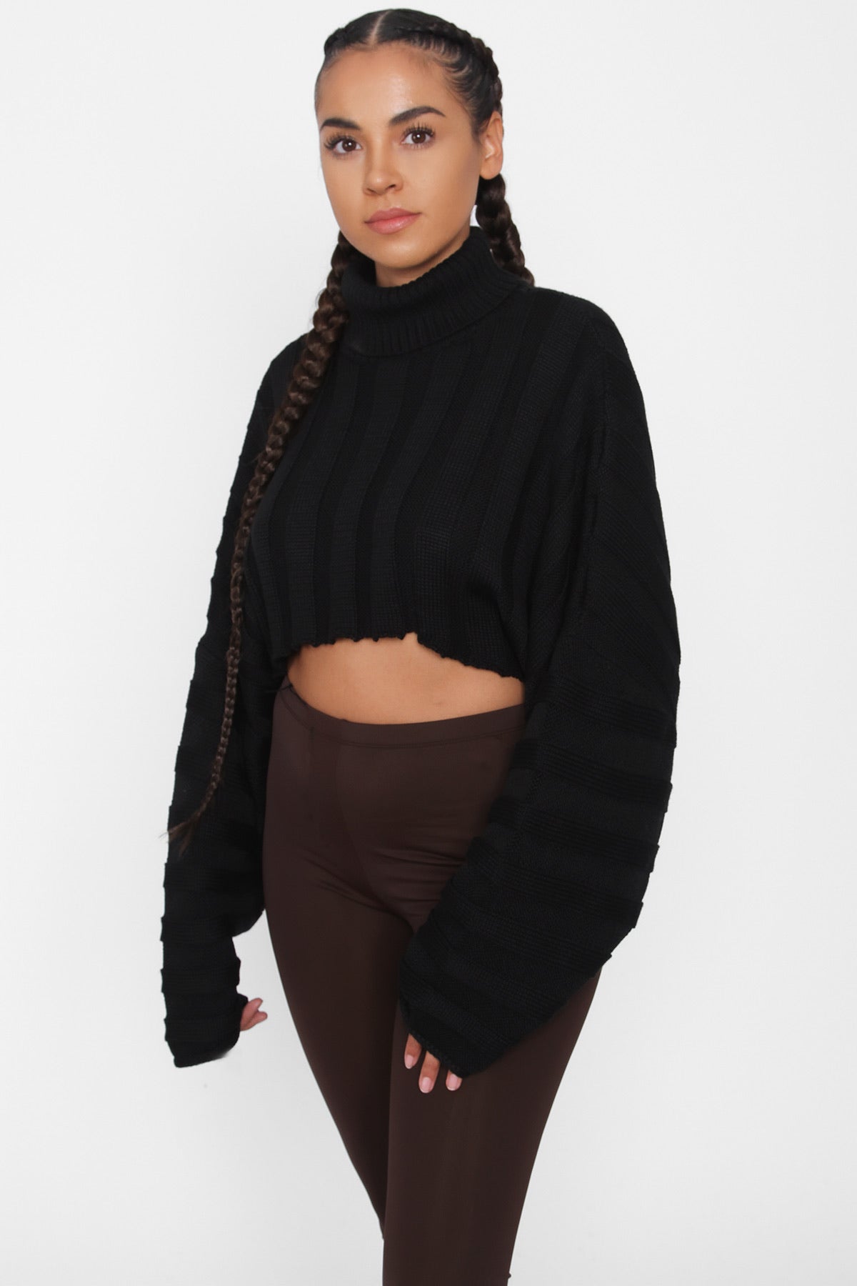 TIC TOC Cropped Sweater Black