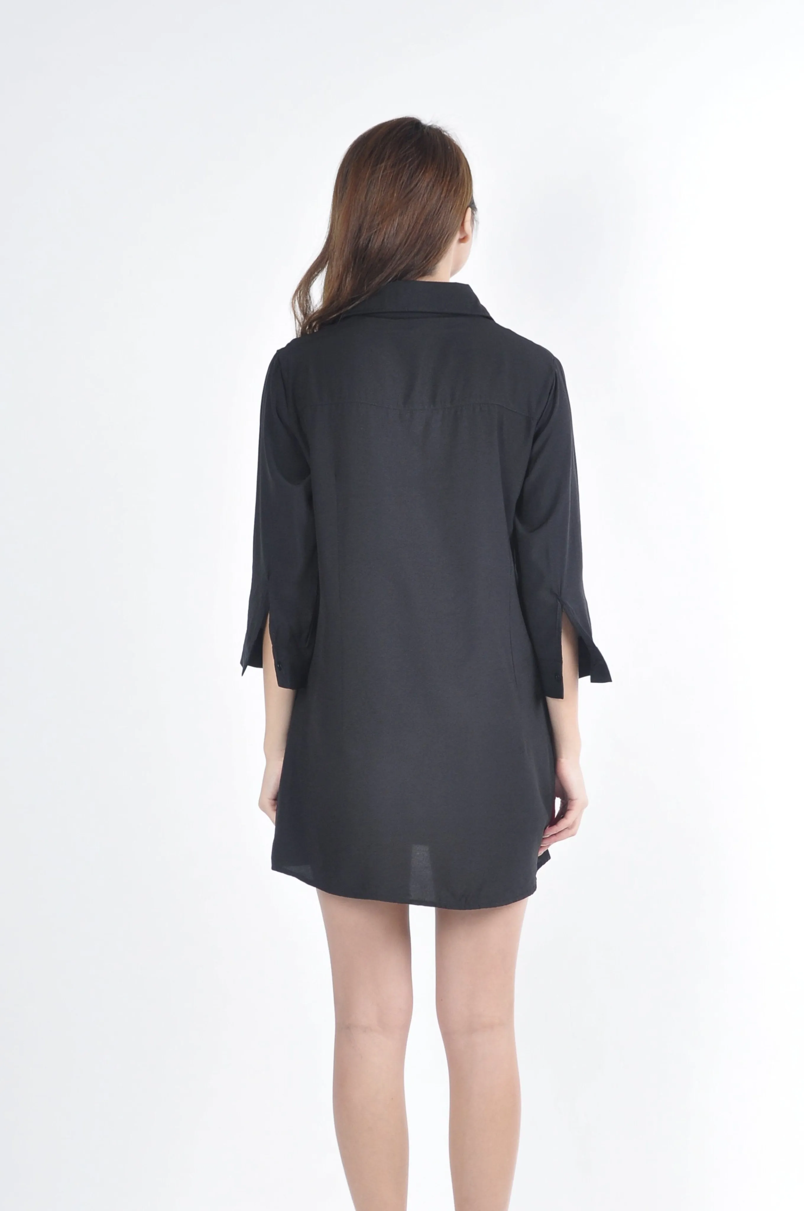 Trio Button Pocket Collared Quarter Sleeve Shirt Dress in Black