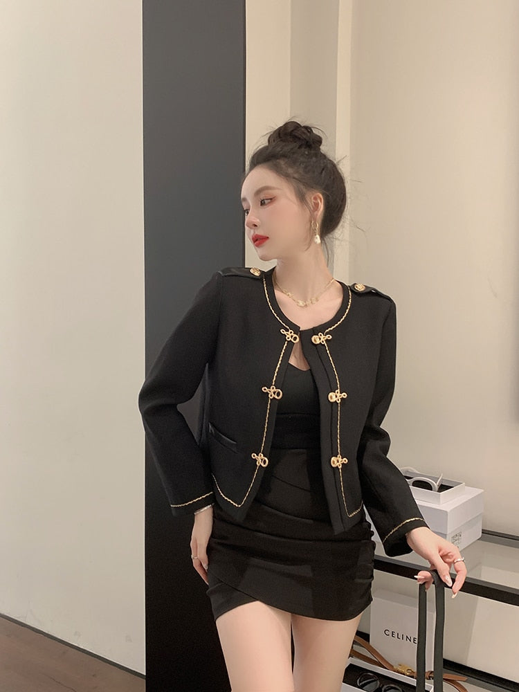 Winter Casual Black Color O-Neck Button Short Coat Jacket for Women